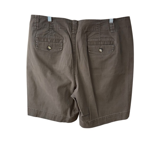 Eddie Bauer Mercer Fit Khaki Shorts Plus Size 18 Tall Green-Brown Outdoor Casual - Picture 2 of 8